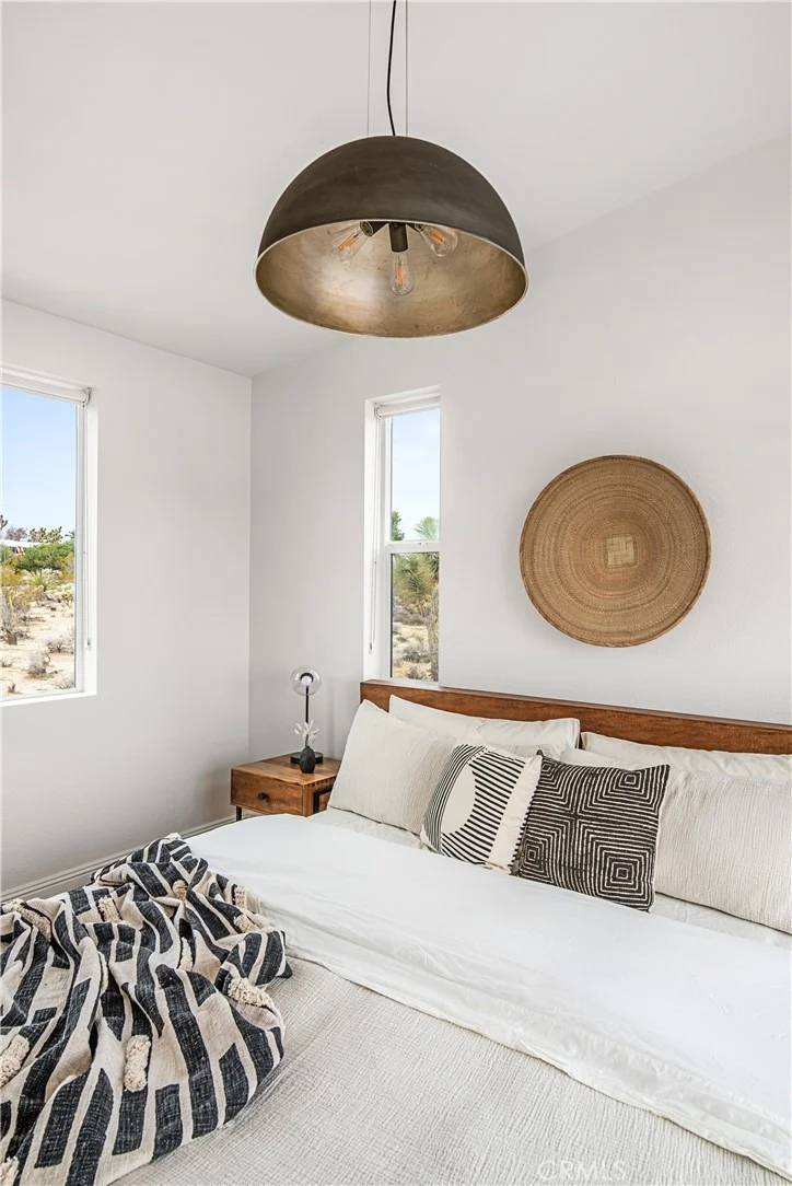 Photo of 6976 Juniper Road
