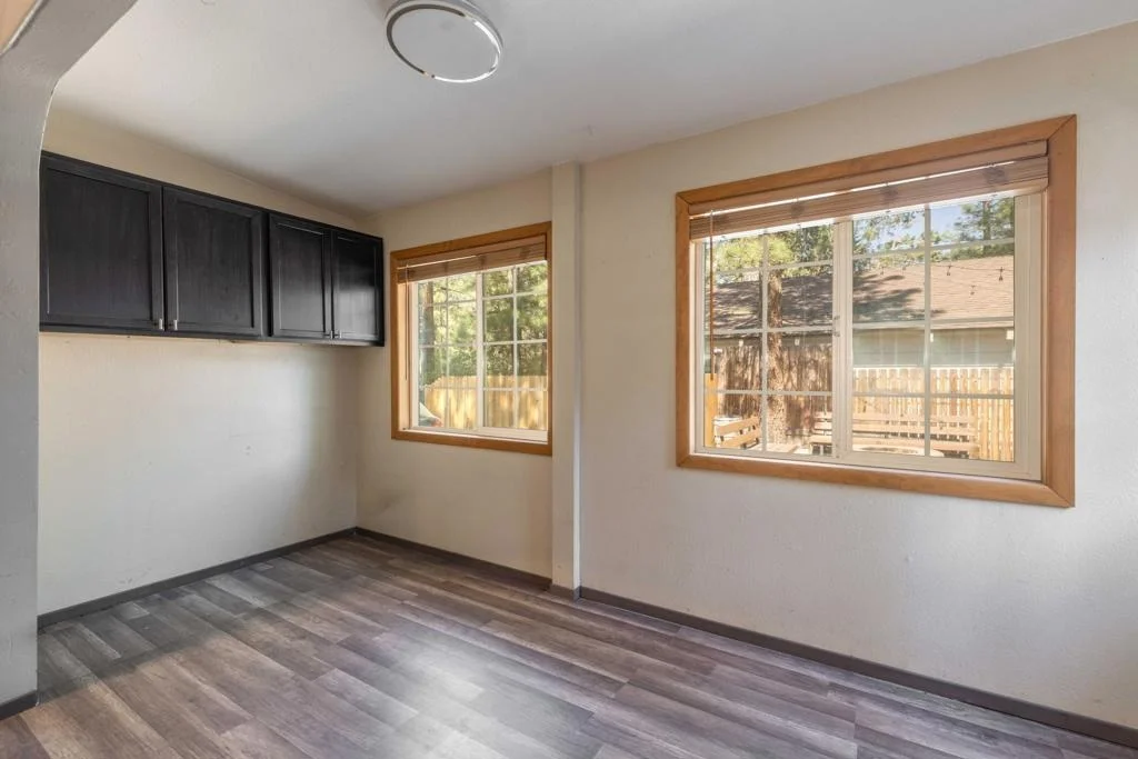 Photo of 2050 9th Lane
