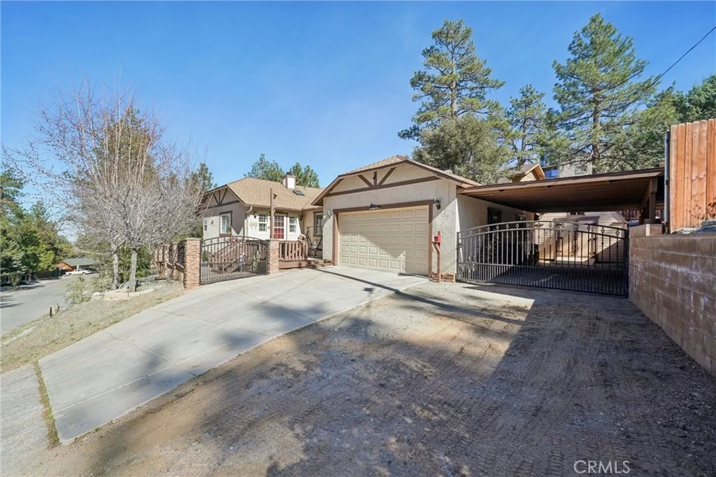 Photo of 5319 Desert View