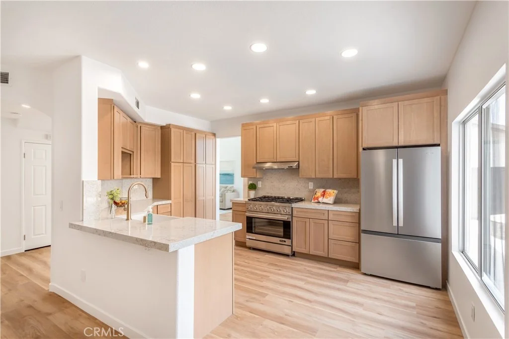 Photo of 230 Del Mesa