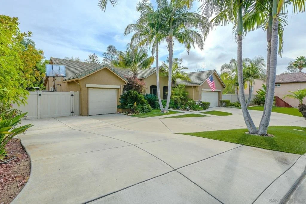 Photo of 2889 Camden Dr