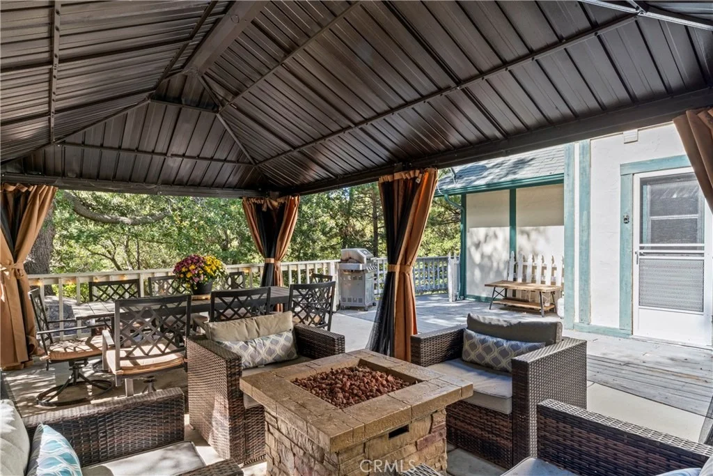 Photo of 955 Teakwood Drive