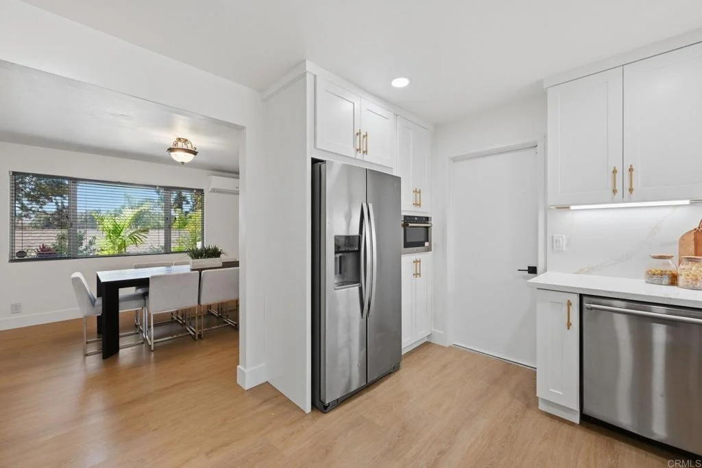 Photo of 5625 Lake Vista Drive