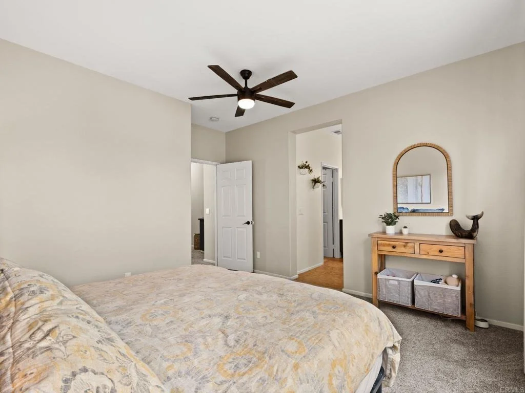 Photo of Unit 4 at 625 Sumner Way