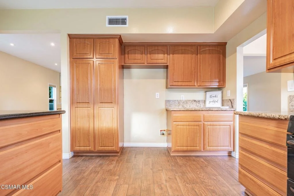 Photo of 6879 Pecan Avenue