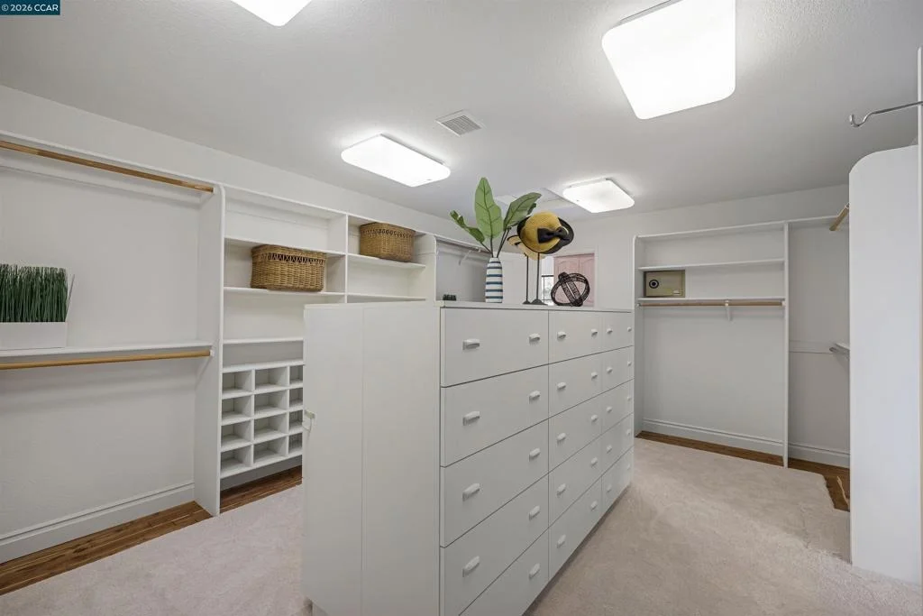 Photo of 333 Merrilee Pl