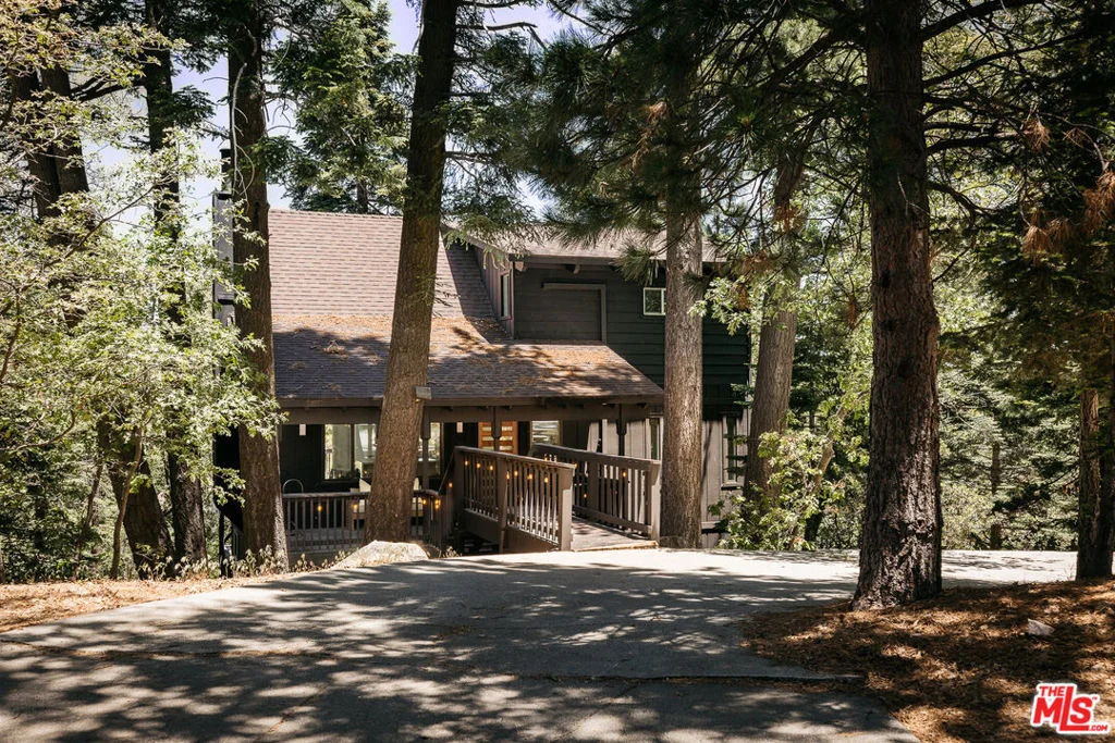 Photo of 26270 Augusta Drive