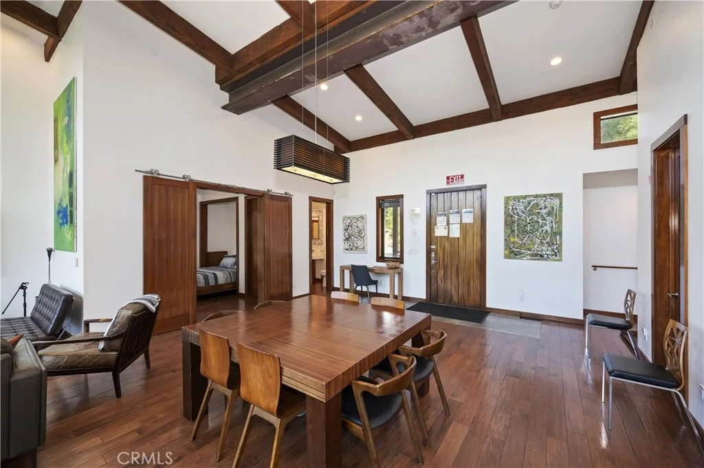 Photo of 43669 Ridge Crest