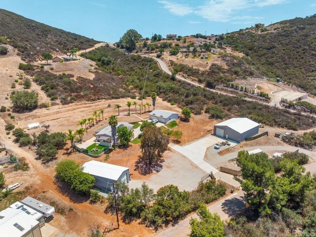 Photo of 2051 Rainbow Glen Road