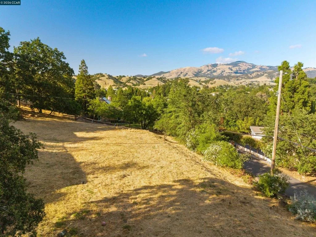 Photo of 300 Marks Rd