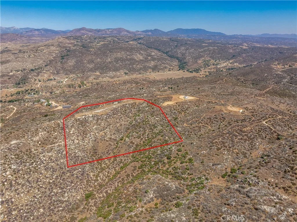 Photo of 33445 Chameleon Road