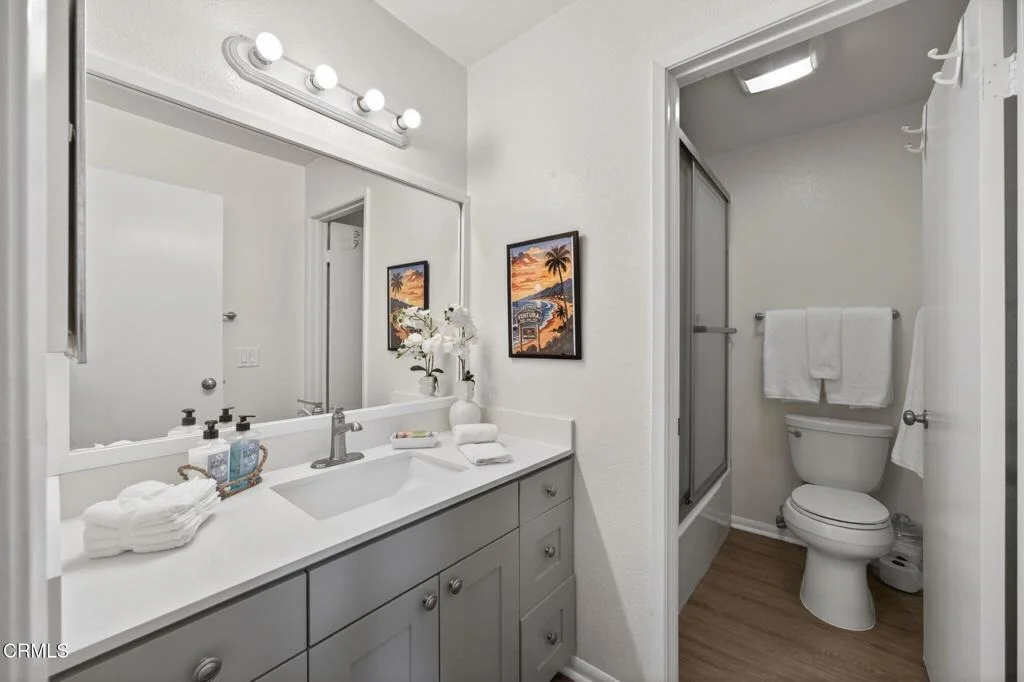 Photo of 2955 Harbor Boulevard