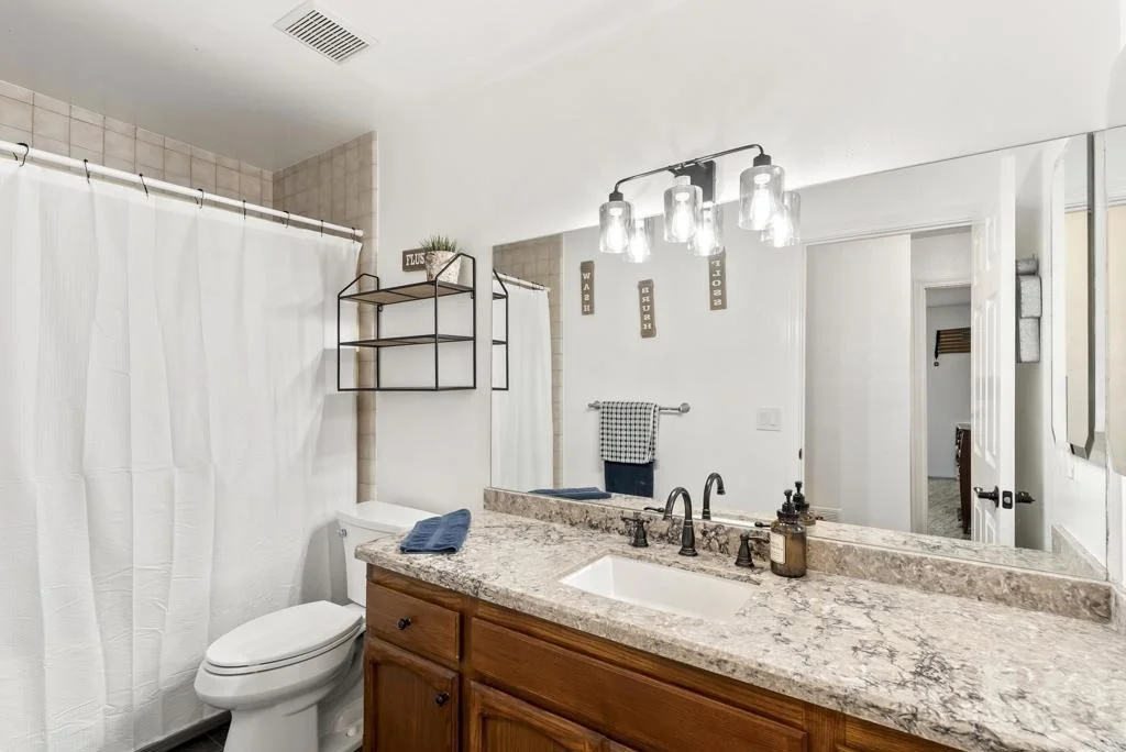 Photo of 2365 Shaylene Way