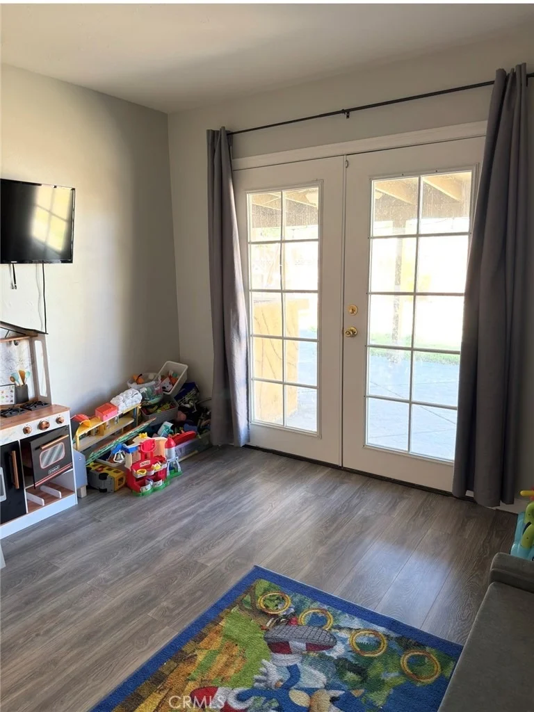 Photo of 915 Marlyce