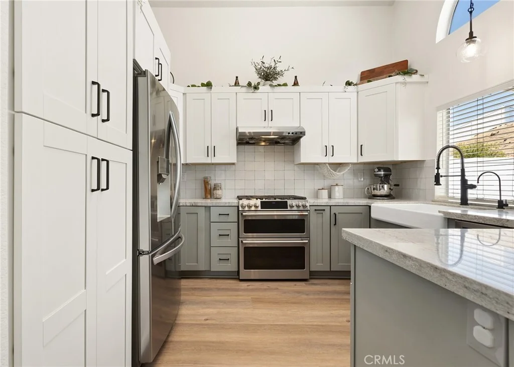 Photo of 387 Glacier Circle