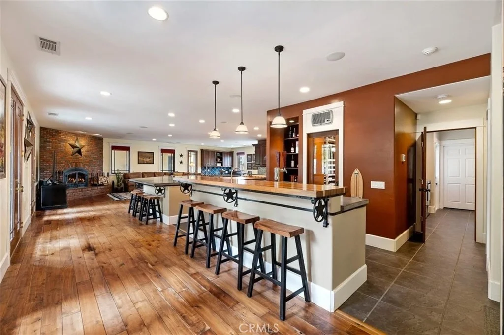 Photo of 16420 Rocky Glen Road