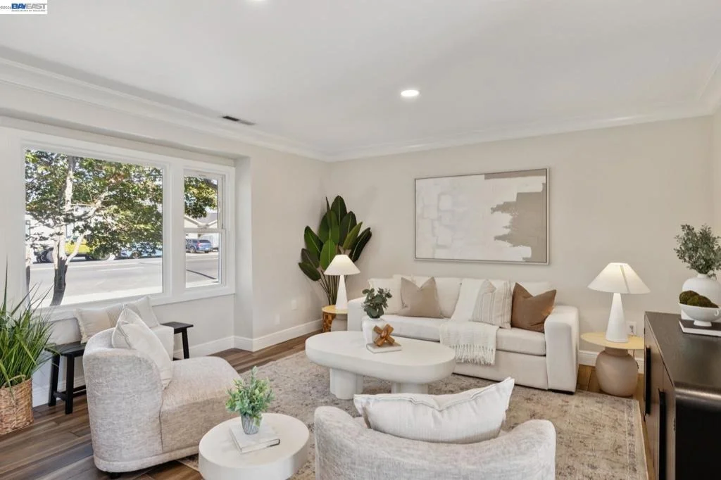 Photo of 734 Scott Blvd