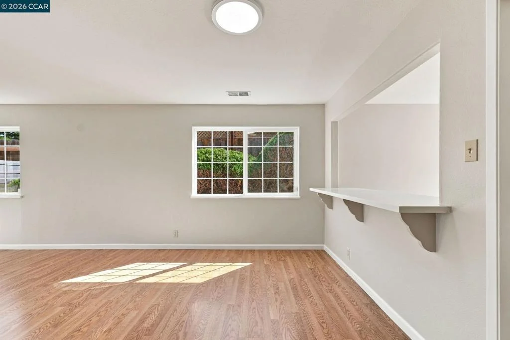 Photo of 2358 Galway Rd