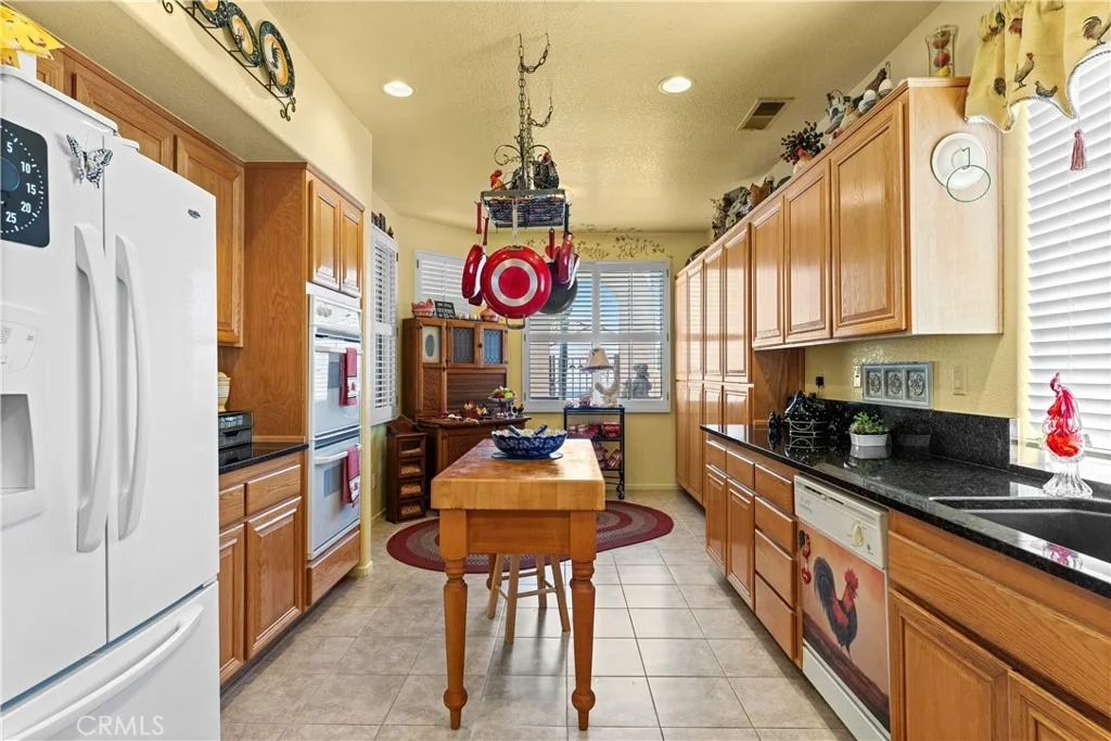 Photo of 40145 Colony