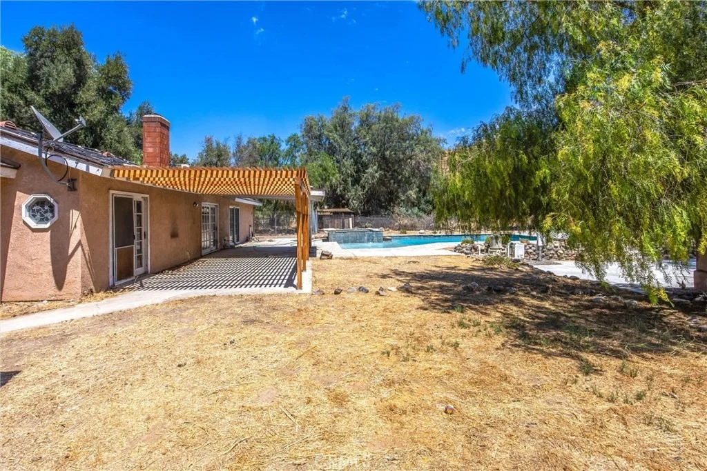 Photo of 9099 Cajalco