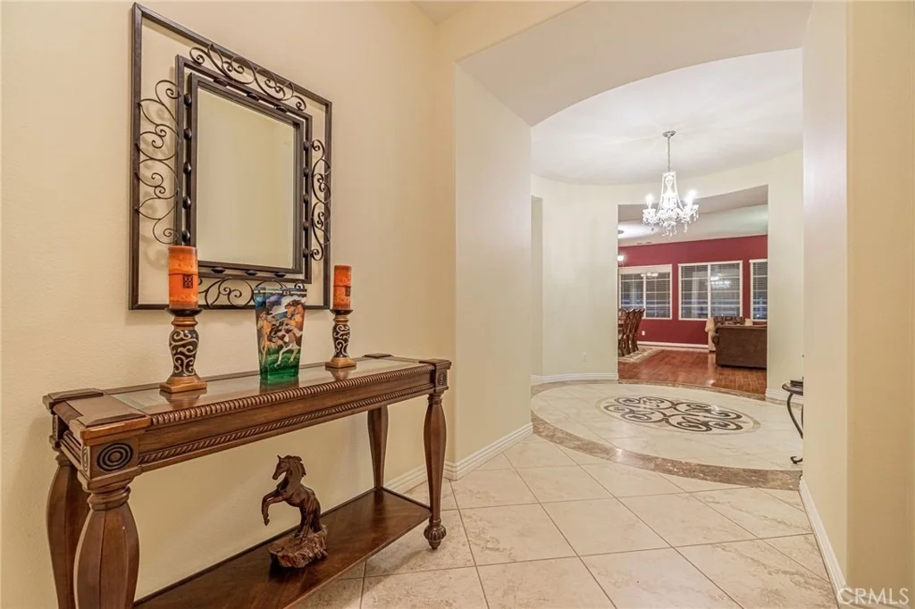 Photo of 33442 Desert Road