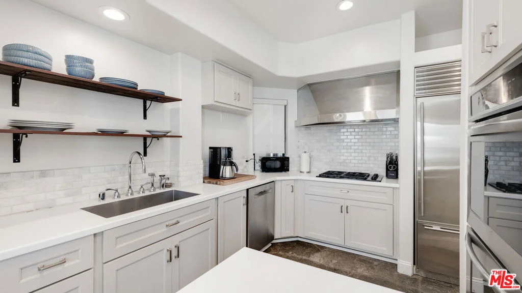 Photo of 25252 Malibu Road