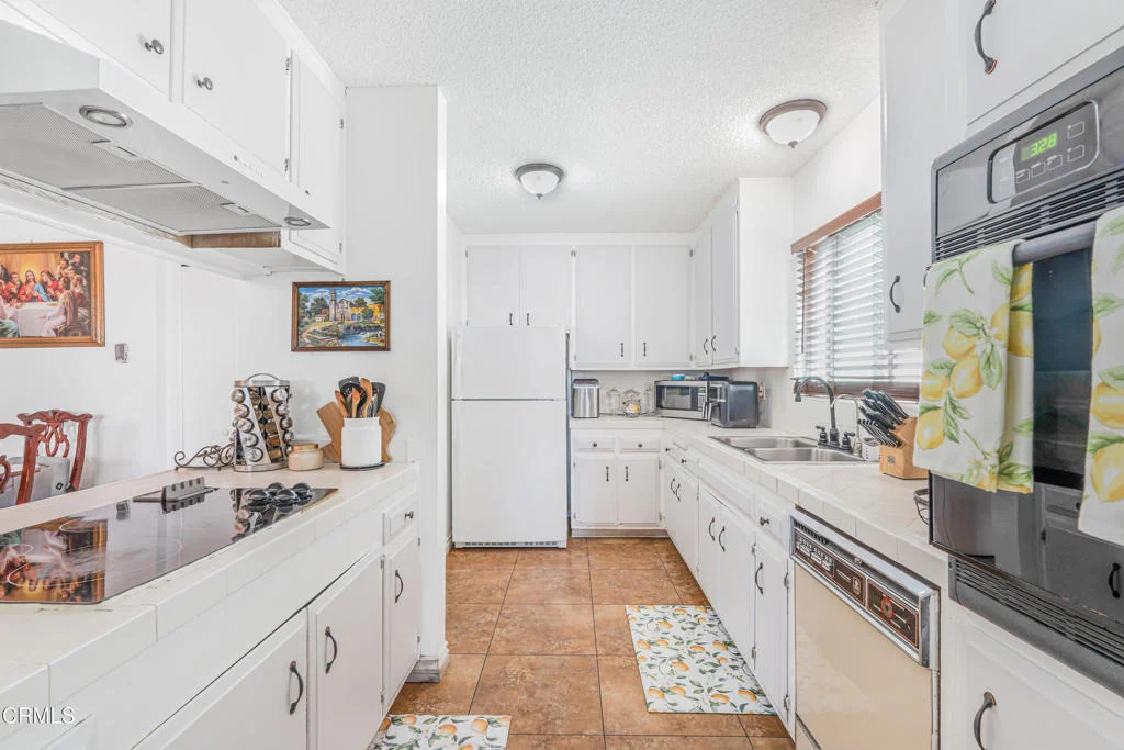 Photo of 1331 Edgewood Way