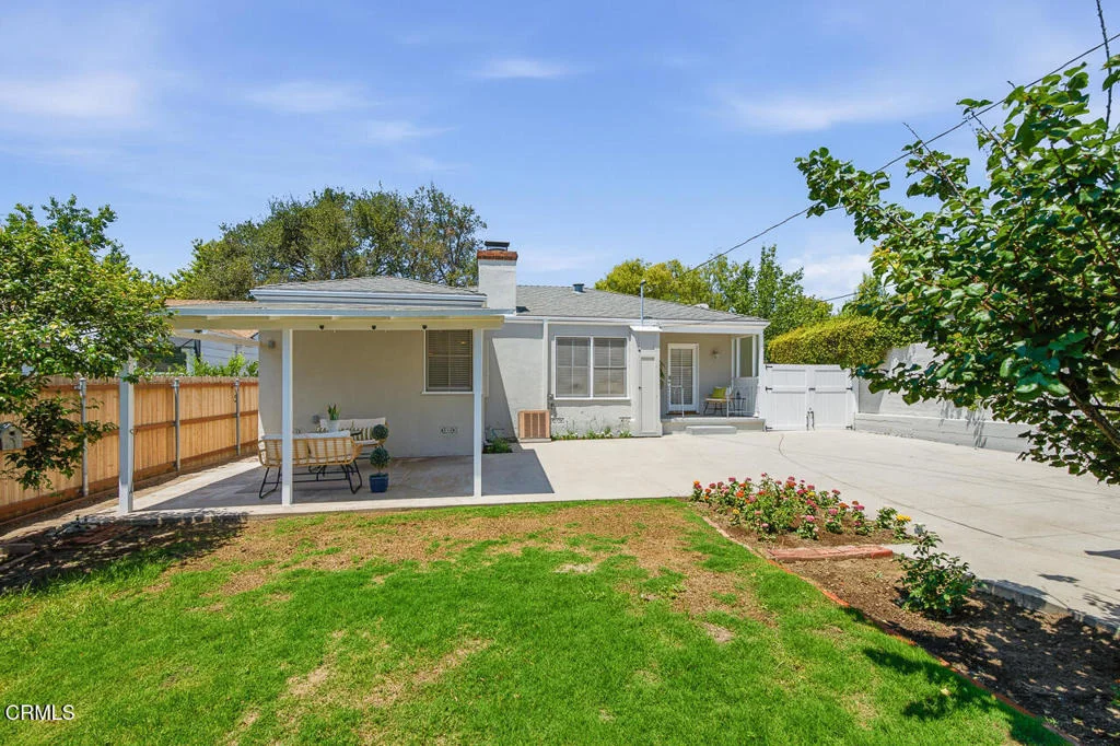 Photo of 1010 Roxbury Drive