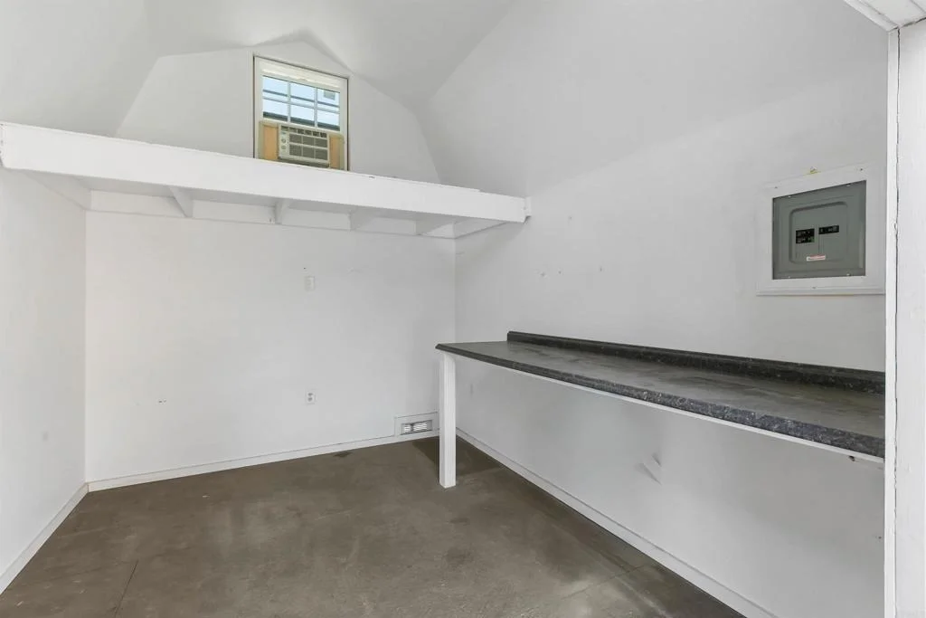 Photo of 2033 Lilac Lane