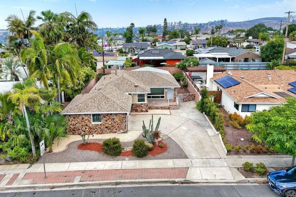 Photo of 5422 Waring