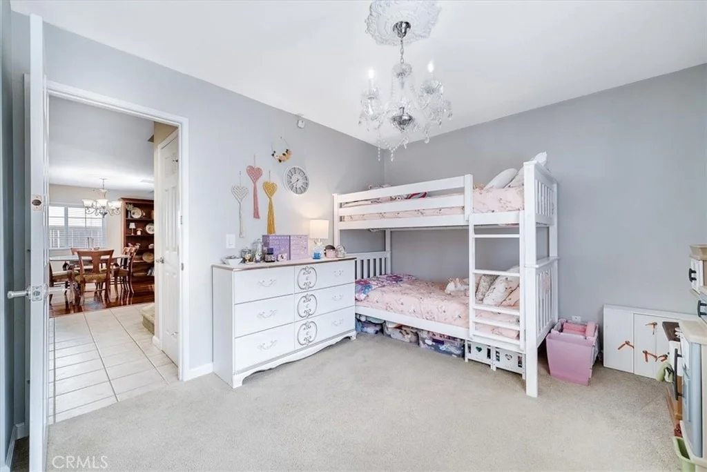 Photo of 9048 Meadowrun