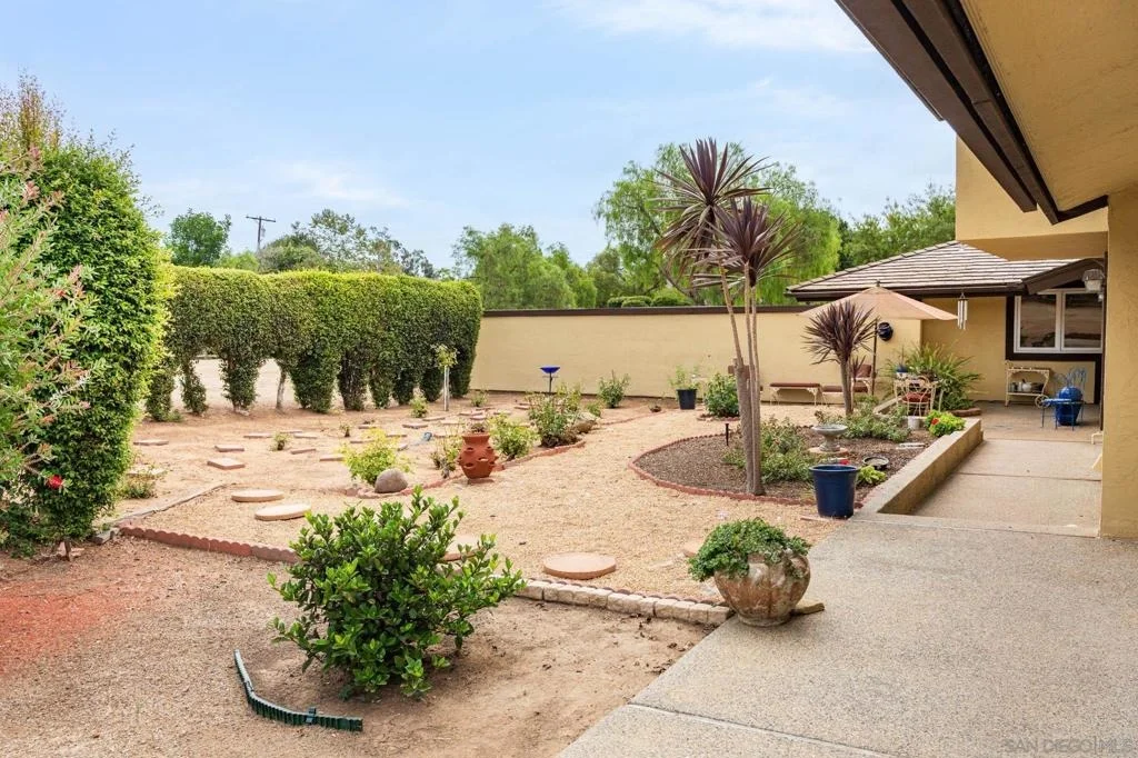 Photo of 6358 Lago Lindo