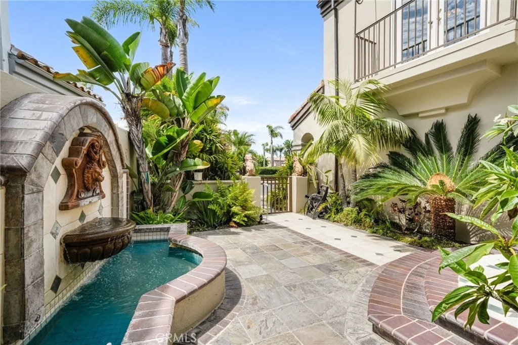 Photo of 6461 Morningside Drive