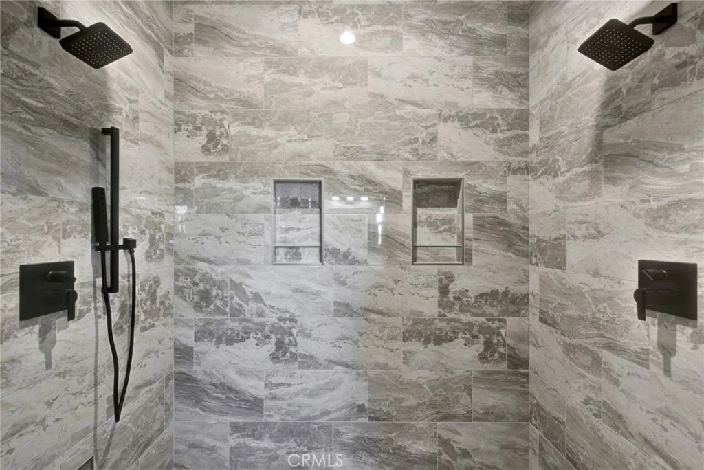 Photo of 1690 BEND LANE