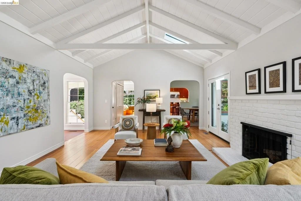 Photo of 929 Contra Costa Ave