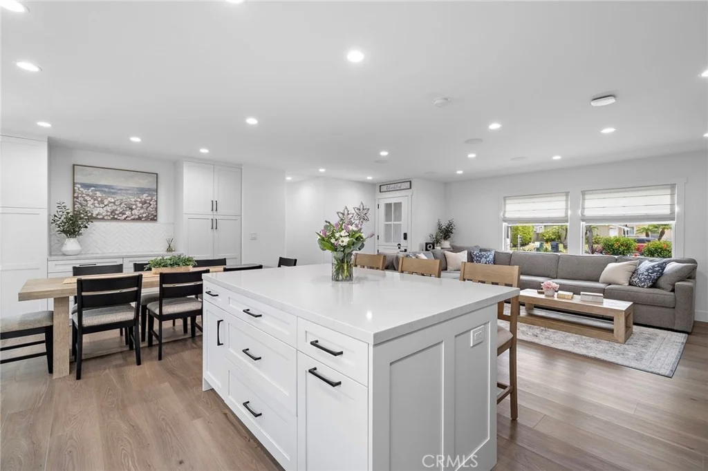 Photo of 17551 Griffith