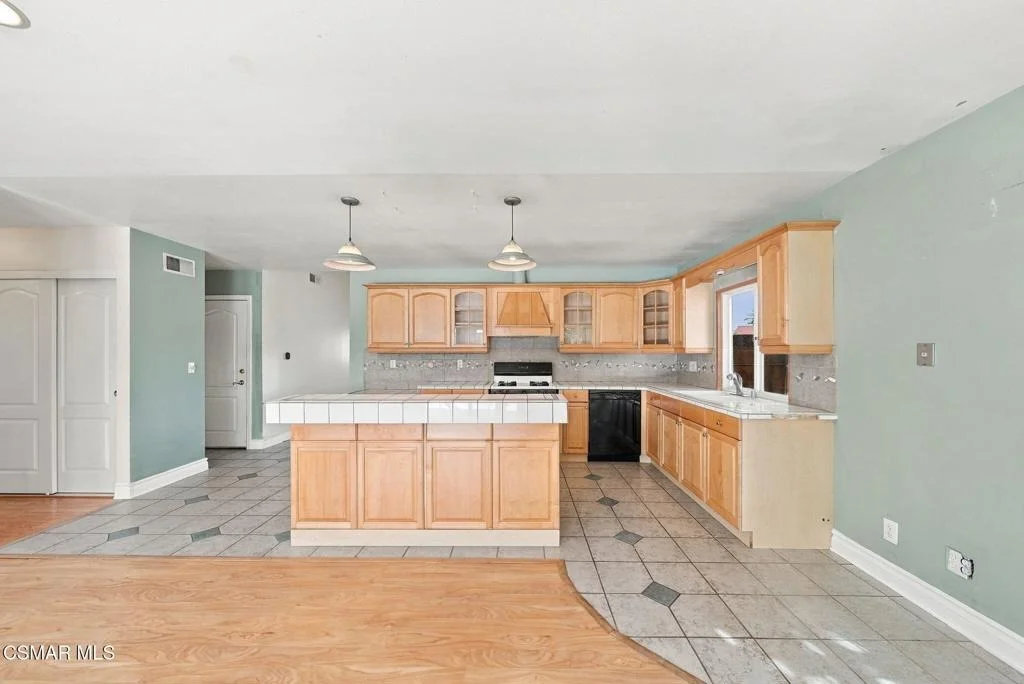 Photo of 2642 Gates Place