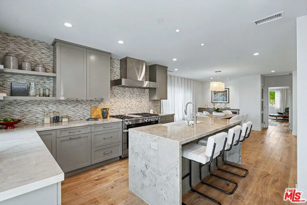Photo of 922 Berkeley Street
