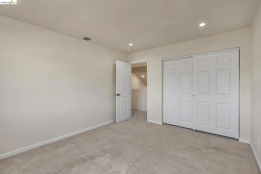 Photo of 544 Pine Creek Cir