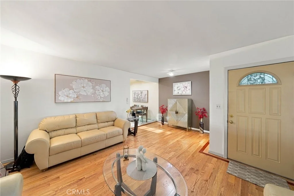 Photo of 2009 Graylock Avenue