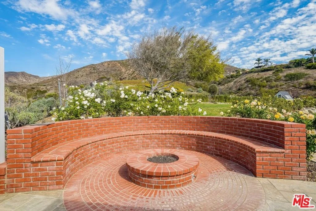 Photo of 6277 Sea Star Drive