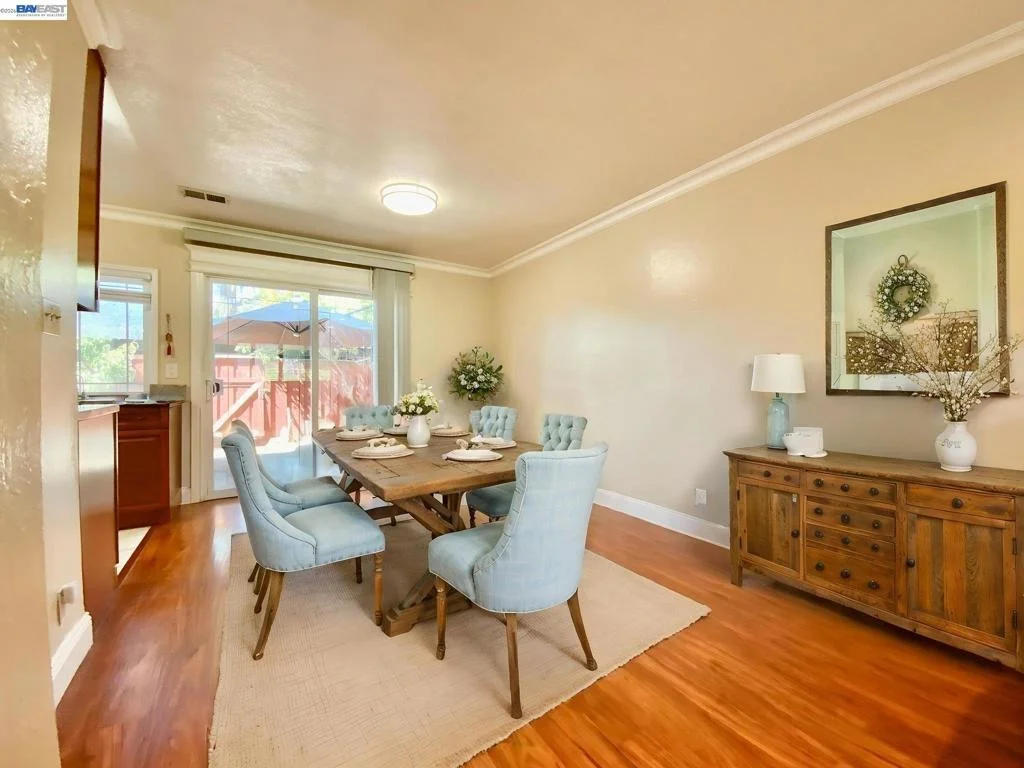 Photo of 92 Hemlock Ln