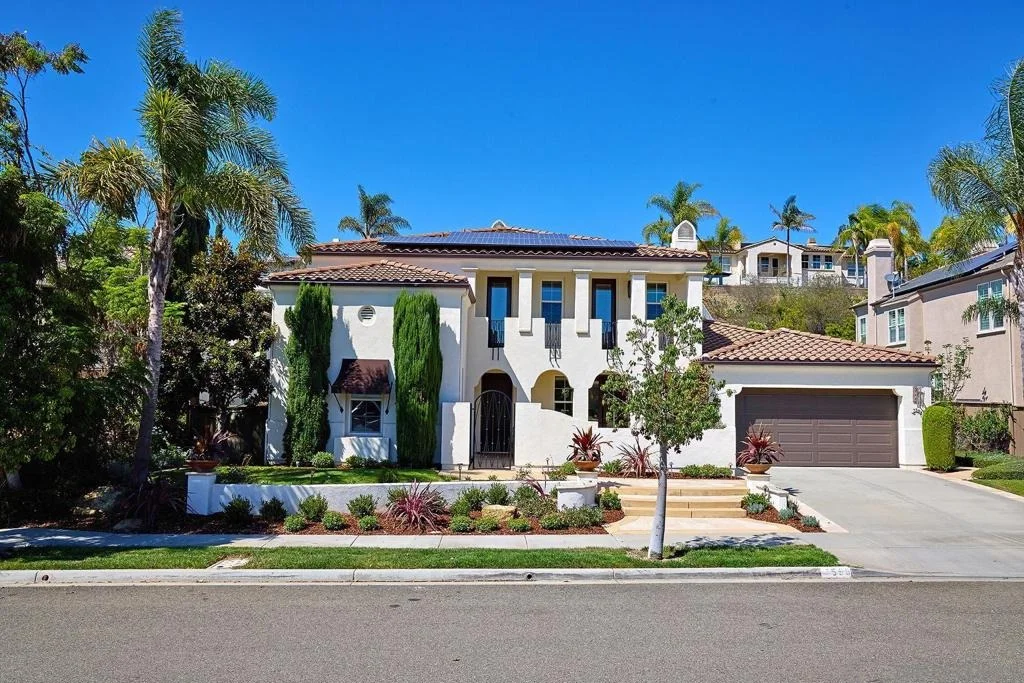 Photo of 7598 Circulo Sequoia