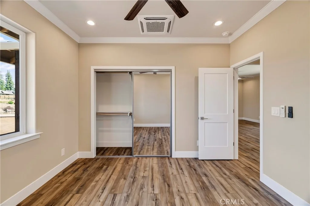 Photo of 6040 Maxwood