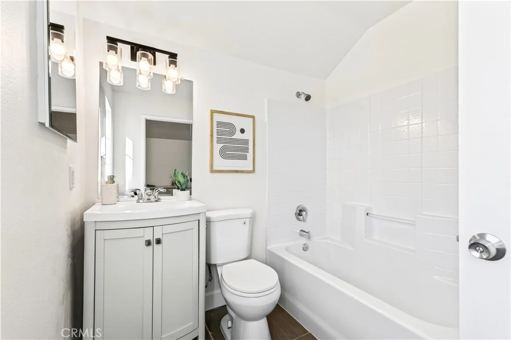 Photo of 458 Windfields