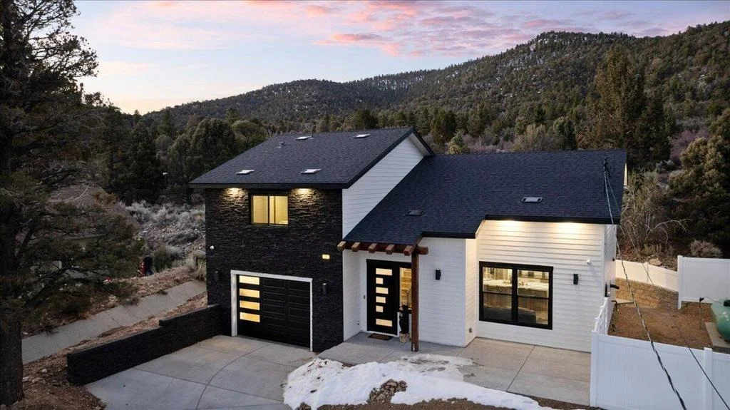 Photo of 47145 Skyview Drive