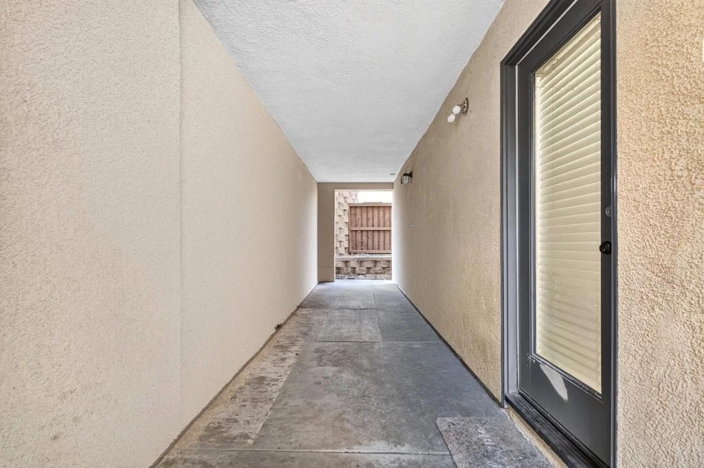 Photo of 10441 Lake Breeze Drive