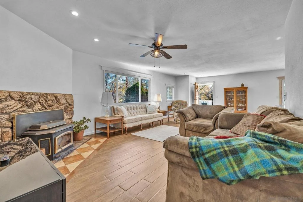Photo of 1757 Whispering Pines Rd.