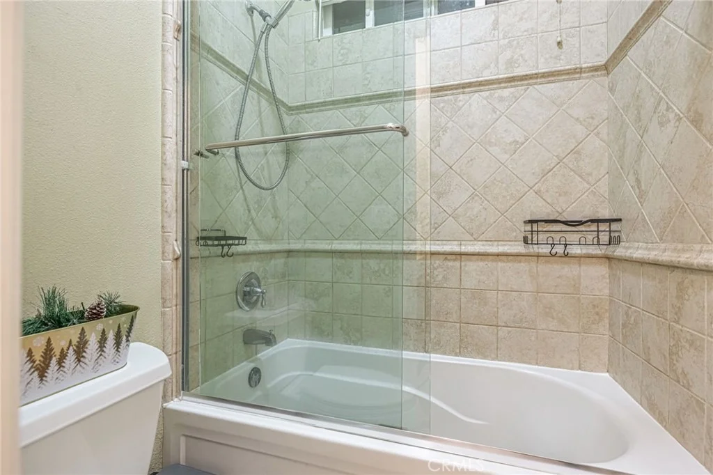 Photo of 33442 Desert Road