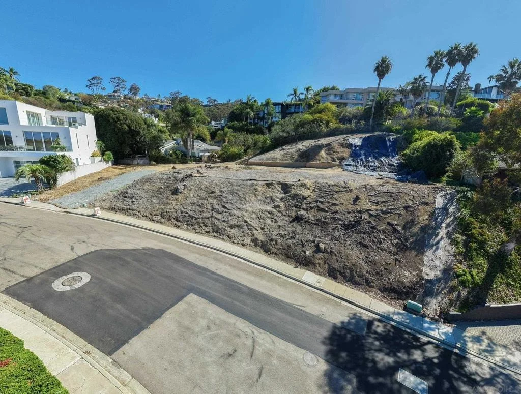 Photo of 7145 Fairway Road